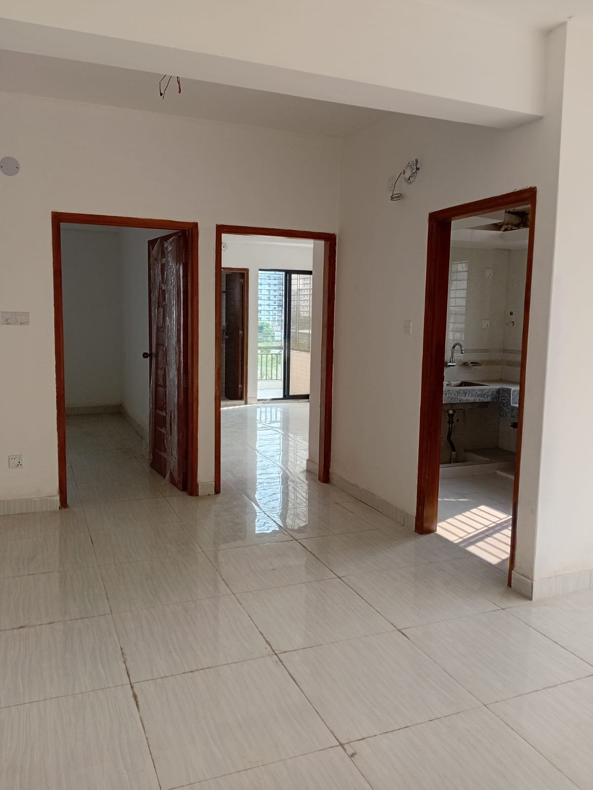 3 Bedroom Apartment for Sale in Aftab Nagar, Dhaka